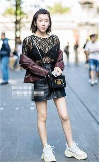 自己带永久焊死连体镣铐