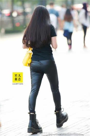 鸣人纲手乳影全彩本子