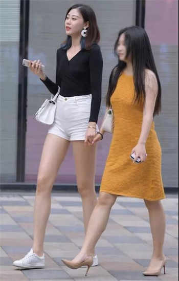 爱豆app下载的视频在哪里