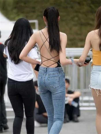 夏楚霍苓西