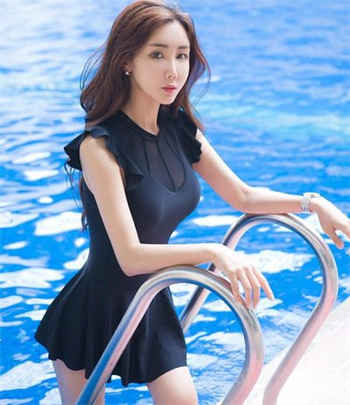 教舞蹈的妈妈