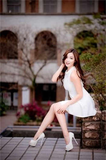 亚i洲中文芒果影视