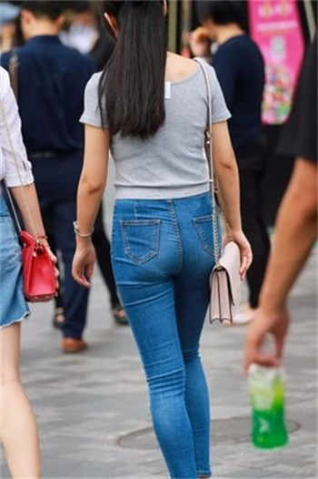 请收藏5个以上域名yw