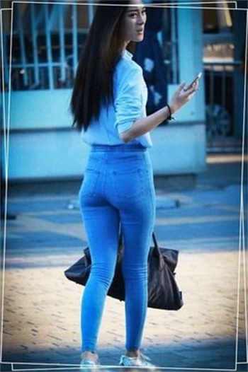 在医院工作的妈妈楚梦佳