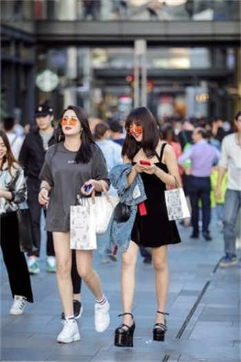 爱情谈论岛成年