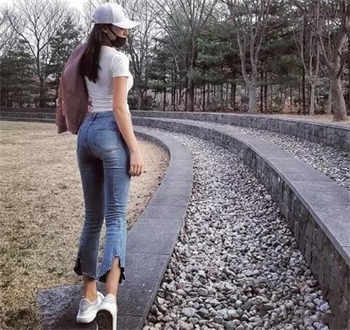 咖喱酱超短裙