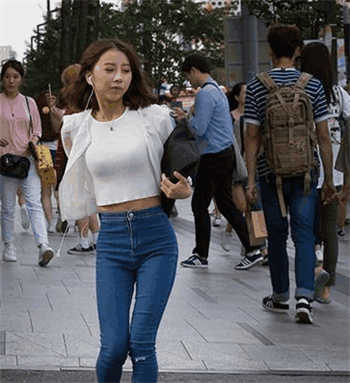 卧龙影视苹果版怎么下载